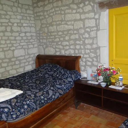 Du Manoir Des Roches * Saires