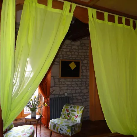 Du Manoir Des Roches Hébergement de vacances